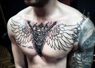 крылья мужские тату на грудной клетке