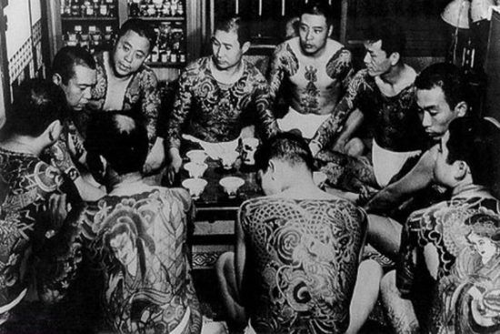 Vintage Photos of Yakuza with Their Tattoos