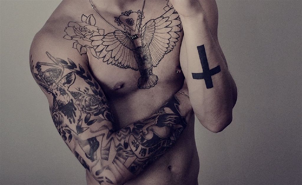 Фотографии мужских татуировок