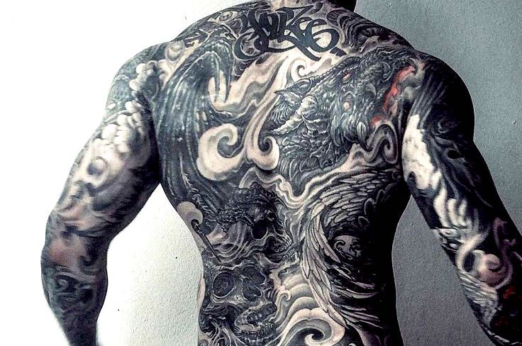Татуировки на спине - вся полезная информация и фото