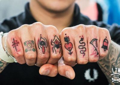 Татуировки с коноплею на пальце костры конопли