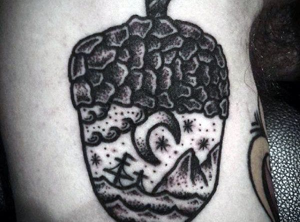 acorn tattoo foto