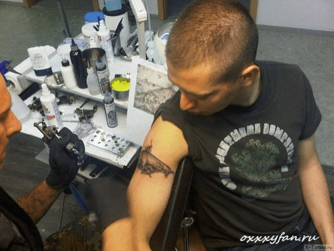  Татуировки Оксимирона 1