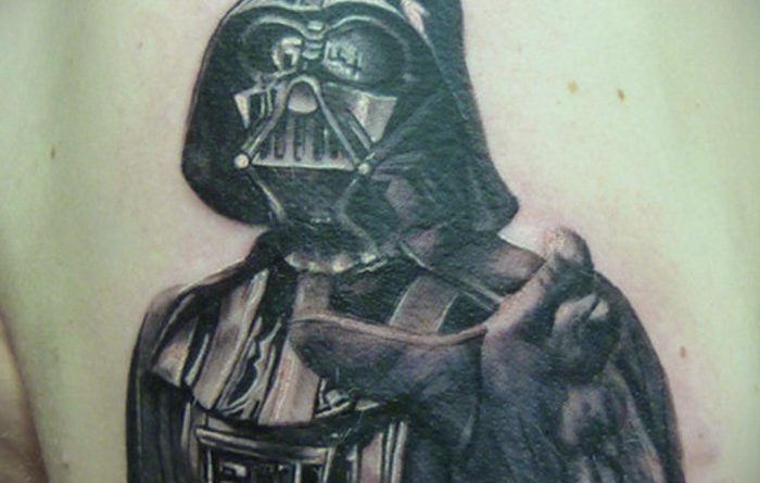 Татуировка Звёздные Войны на спине